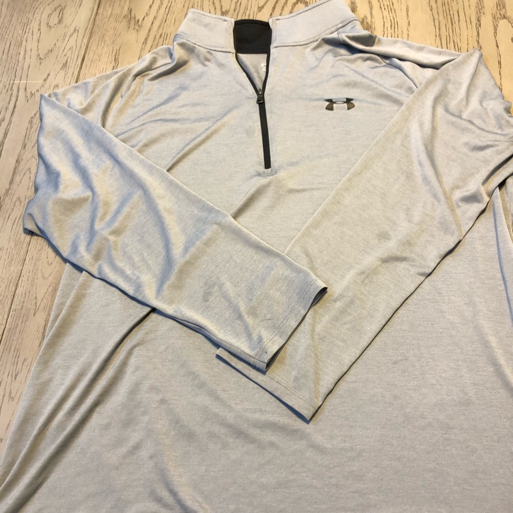 UA gray men’s 2xl heat gear loose fit
